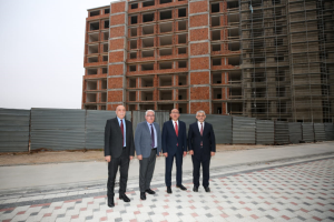 Aymanas Evleri | Meram Belediye Başkanımız Sn. Mustafa Kavuş, Kooperatifimizde incelemelerde bulunup, Yönetim Kurulundan inşaat süreci hakkında bilgi almıştır.